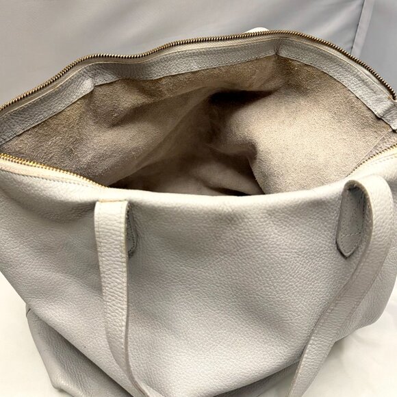 Cuyana Classic Easy Zipper Tote Light Blue Pebbled Leather Bag 2020s - Picture 11 of 15